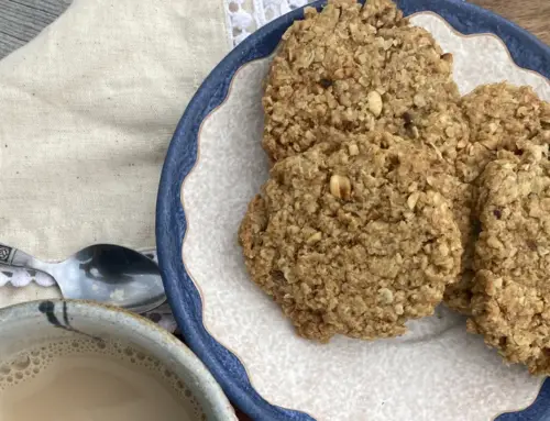 Crystallised Ginger Oat Biscuits